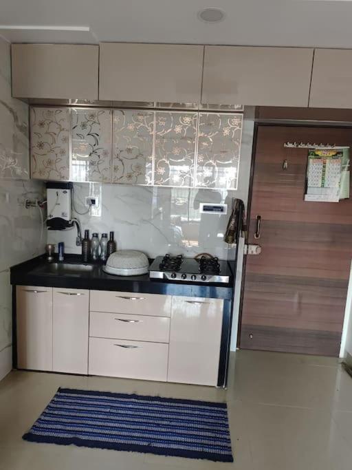 Full Furnished 1 Bhk In South Mumbai Lejlighed Eksteriør billede